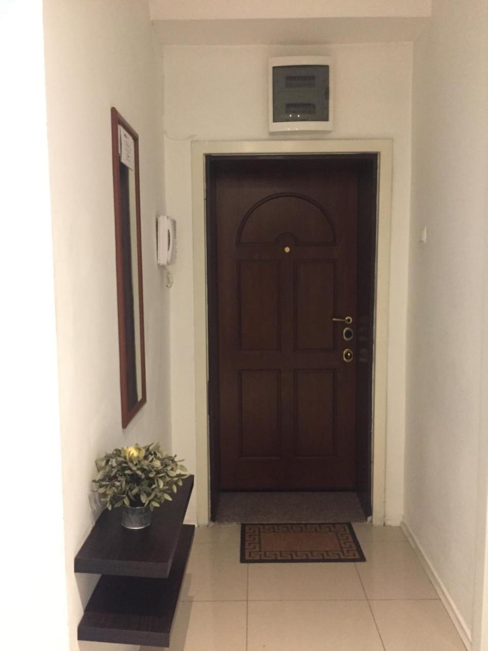 Arss Apartment Skopje Main Square Exterior photo
